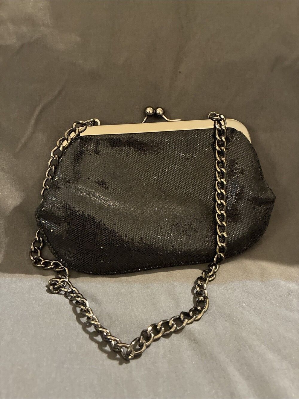 VTG EXPRESS Black Glitter Evening Bag Purse Clutch Gunmetal Chain Kiss-Lock Y2K